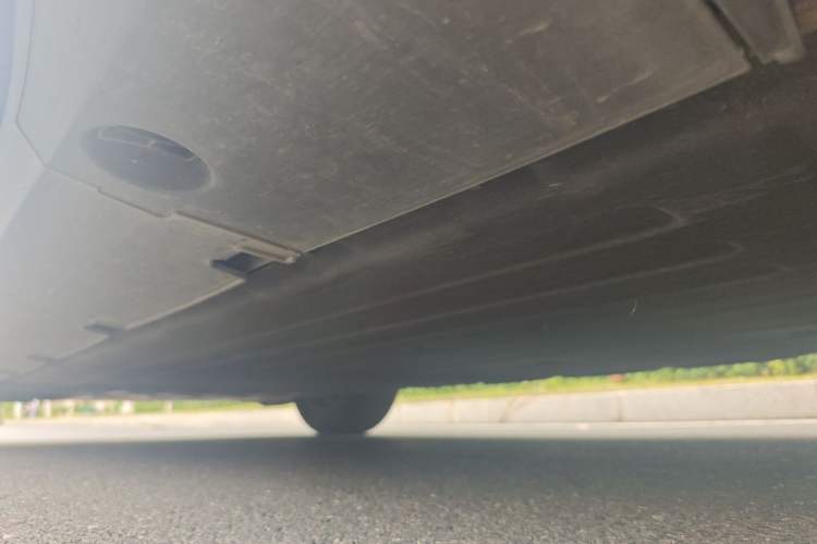 Used XPeng G6 2023 580 Long-Range Pro Chassis Rear Left