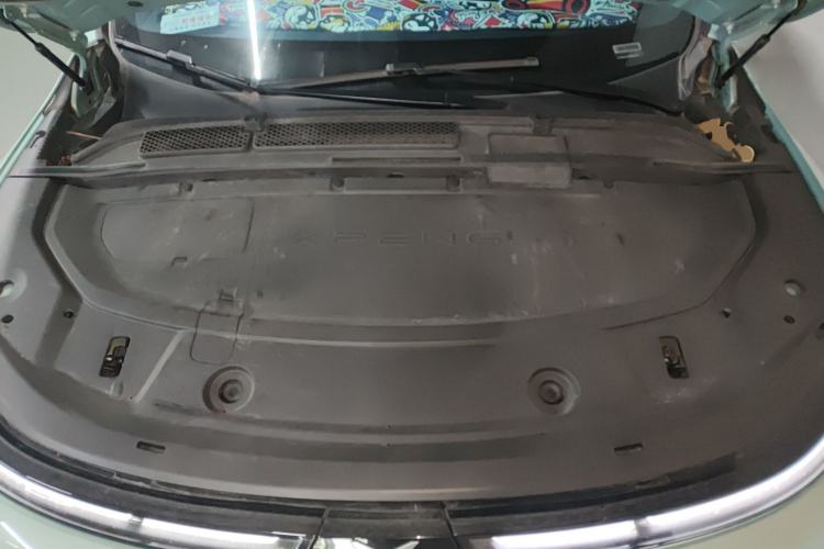 Used XPeng G6 2023 580 Long-Range Pro Engine Bay