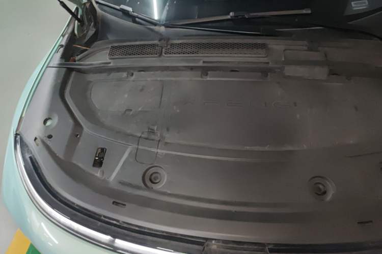 Used XPeng G6 2023 580 Long-Range Pro Engine Bay Right