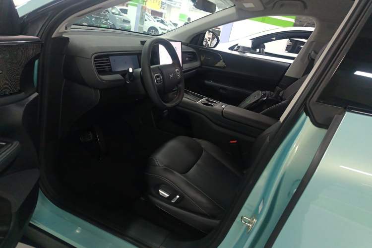 Used XPeng G6 2023 580 Long-Range Pro Left Front Seat