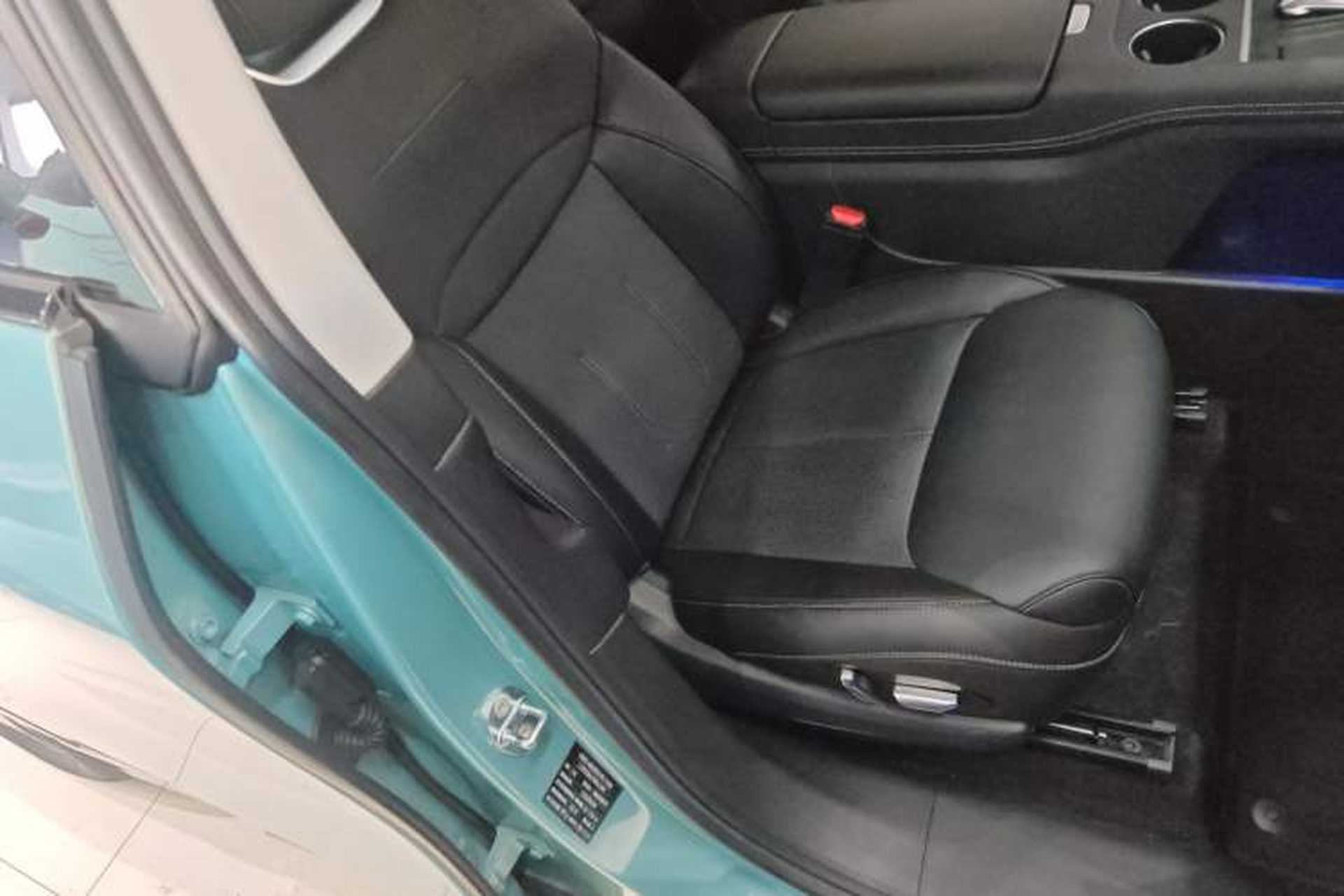 Used XPeng G6 2023 580 Long-Range Max Right Front Seat