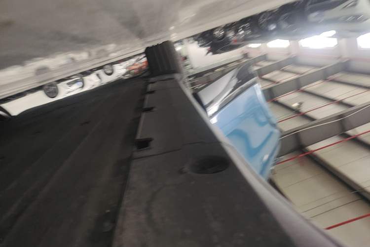 Used XPeng G6 2023 580 Long-Range Pro Right Side Sill