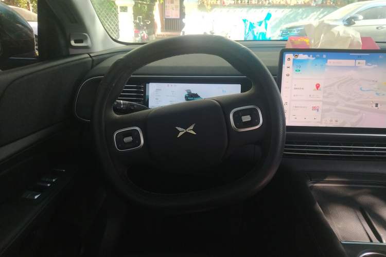 Used XPeng G6 2023 755 Ultra-Long Range Pro Steering Wheel