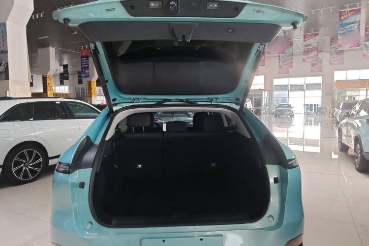 Used XPeng G6 2023 580 Long-Range Max Trunk