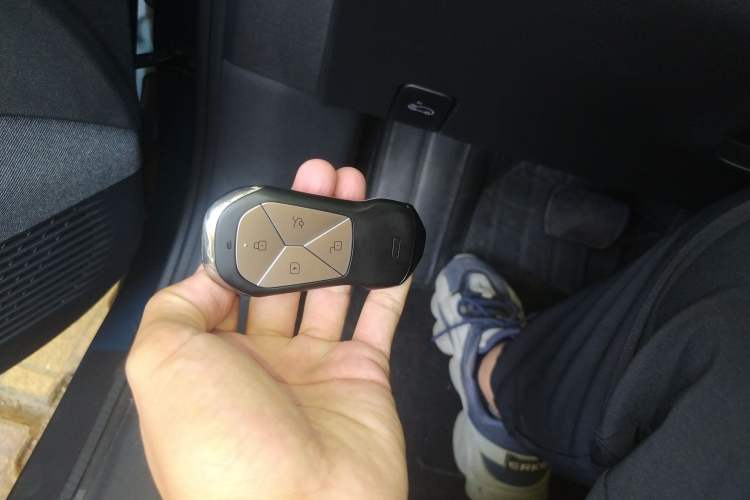 Used XPeng G6 2023 755 Ultra-Long Range Pro Vehicle Key
