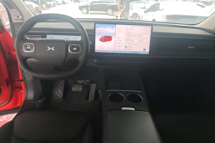 Used XPeng G6 2023 700 Four-Wheel Drive Performance Max Center Console