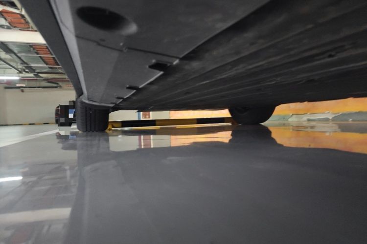 Used XPeng G6 2023 755 Ultra-Long Range Max Chassis Front Right