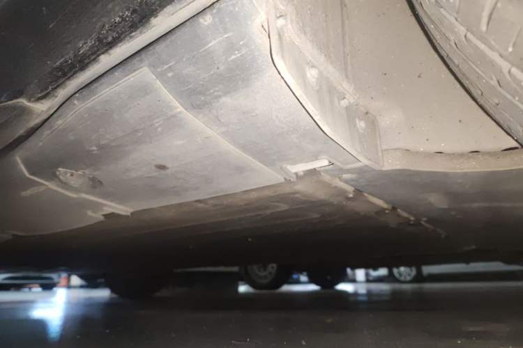 Used XPeng G6 2023 755 Ultra-Long Range Max Chassis Rear Left