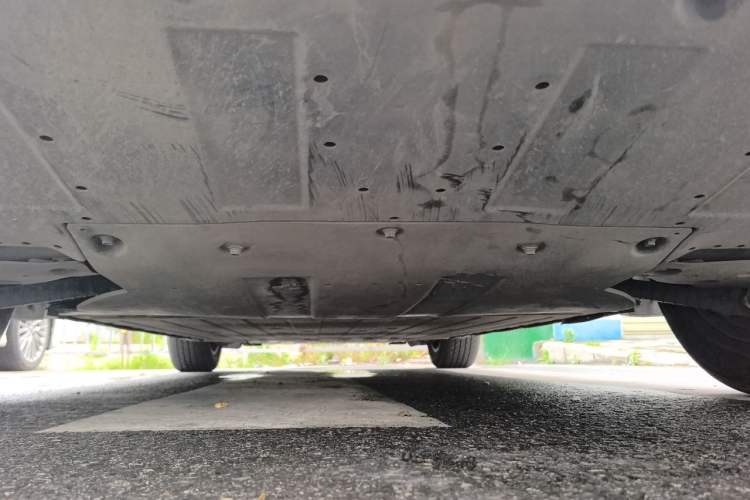 Used XPeng G6 2023 580 Long-Range Pro Chassis Rear