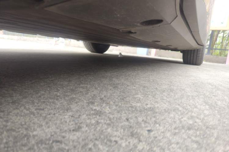 Used XPeng G6 2023 755 Ultra-Long Range Pro Chassis Rear Right