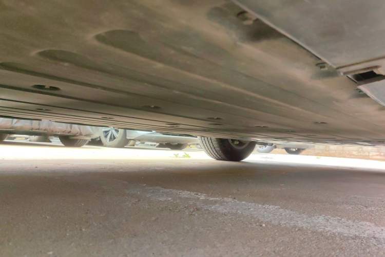 Used XPeng G6 2023 755 Ultra-Long Range Max Chassis Rear Right