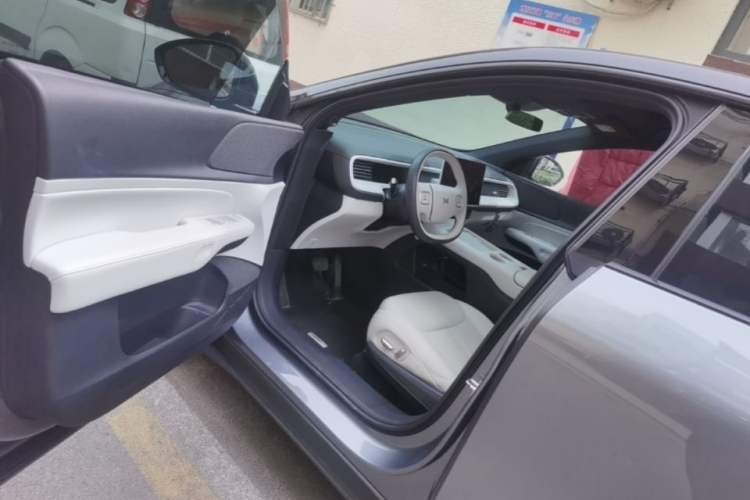 Used XPeng G6 2023 580 Long-Range Pro Driver Seat