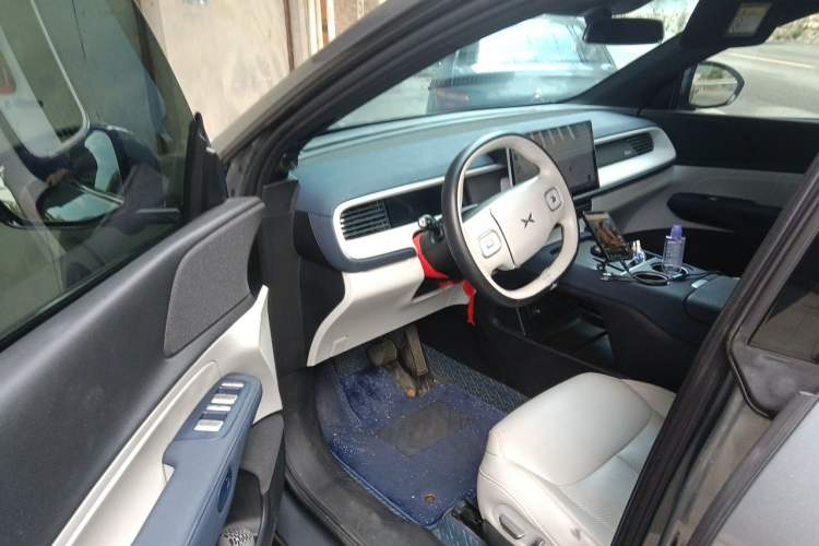 Used XPeng G6 2023 580 Long-Range Pro Driver Seat