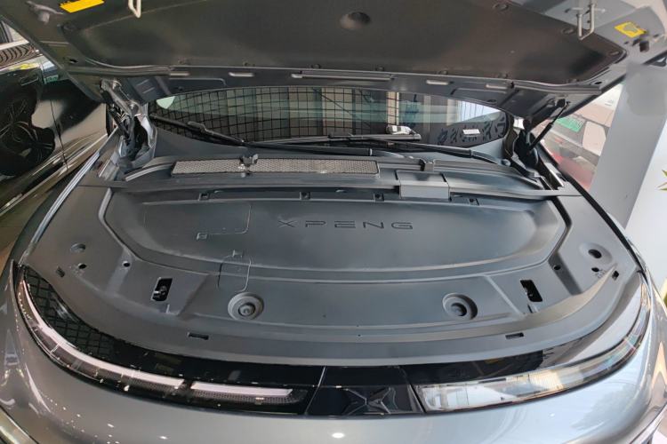 Used XPeng G6 2023 580 Long-Range Max Engine Bay