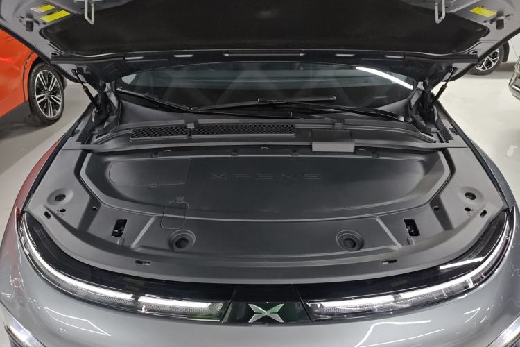 Used XPeng G6 2023 755 Ultra-Long Range Max Engine Bay