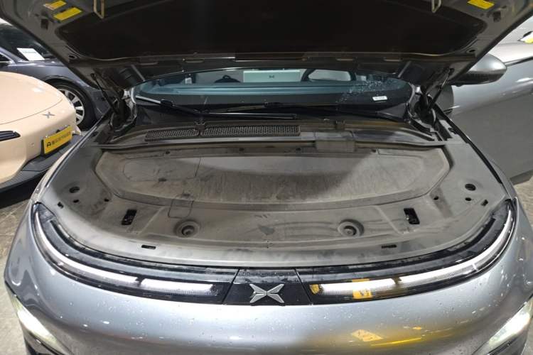 Used XPeng G6 2023 755 Ultra-Long Range Pro Engine Bay