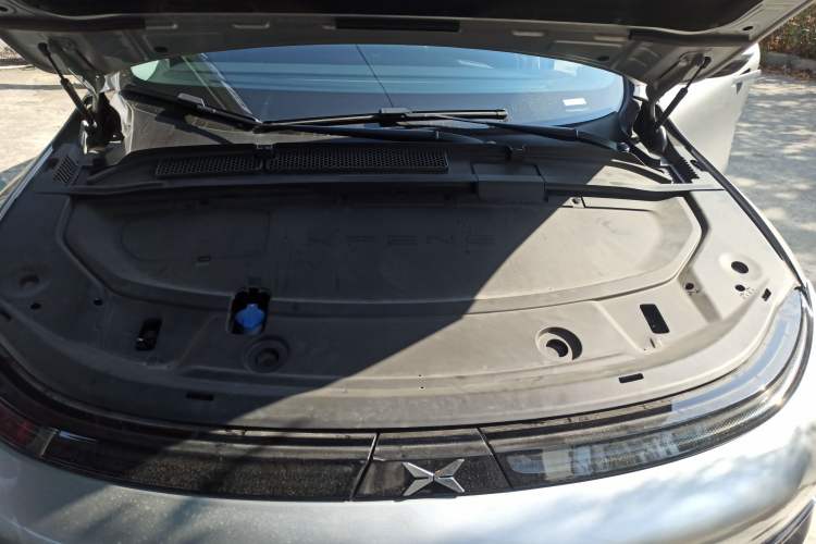 Used XPeng G6 2023 755 Ultra-Long Range Max Engine Bay