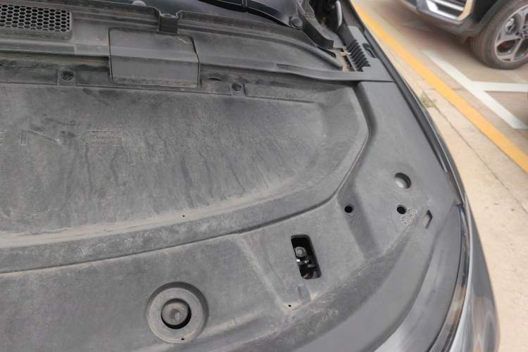 Used XPeng G6 2023 755 Ultra-Long Range Max Engine Bay Left