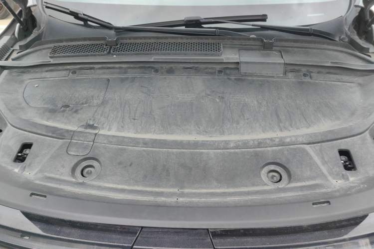 Used XPeng G6 2023 755 Ultra-Long Range Max Engine Bay