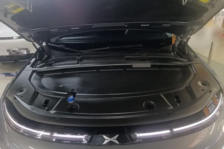 Used XPeng G6 2023 580 Long-Range Pro Engine Bay