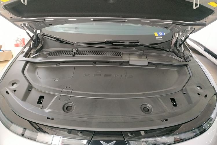 Used XPeng G6 2023 580 Long-Range Max Engine Bay