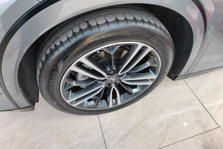 Used XPeng G6 2023 580 Long-Range Max Exterior 4