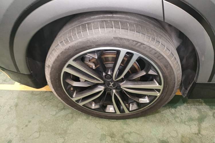 Used XPeng G6 2023 755 Ultra-Long Range Max Exterior 5