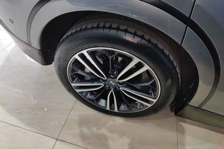 Used XPeng G6 2023 580 Long-Range Max Exterior 5