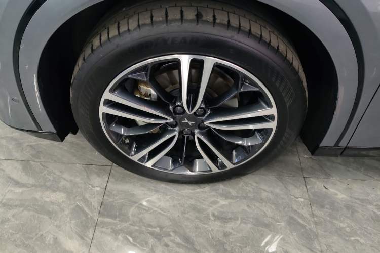Used XPeng G6 2023 580 Long-Range Pro Exterior 7