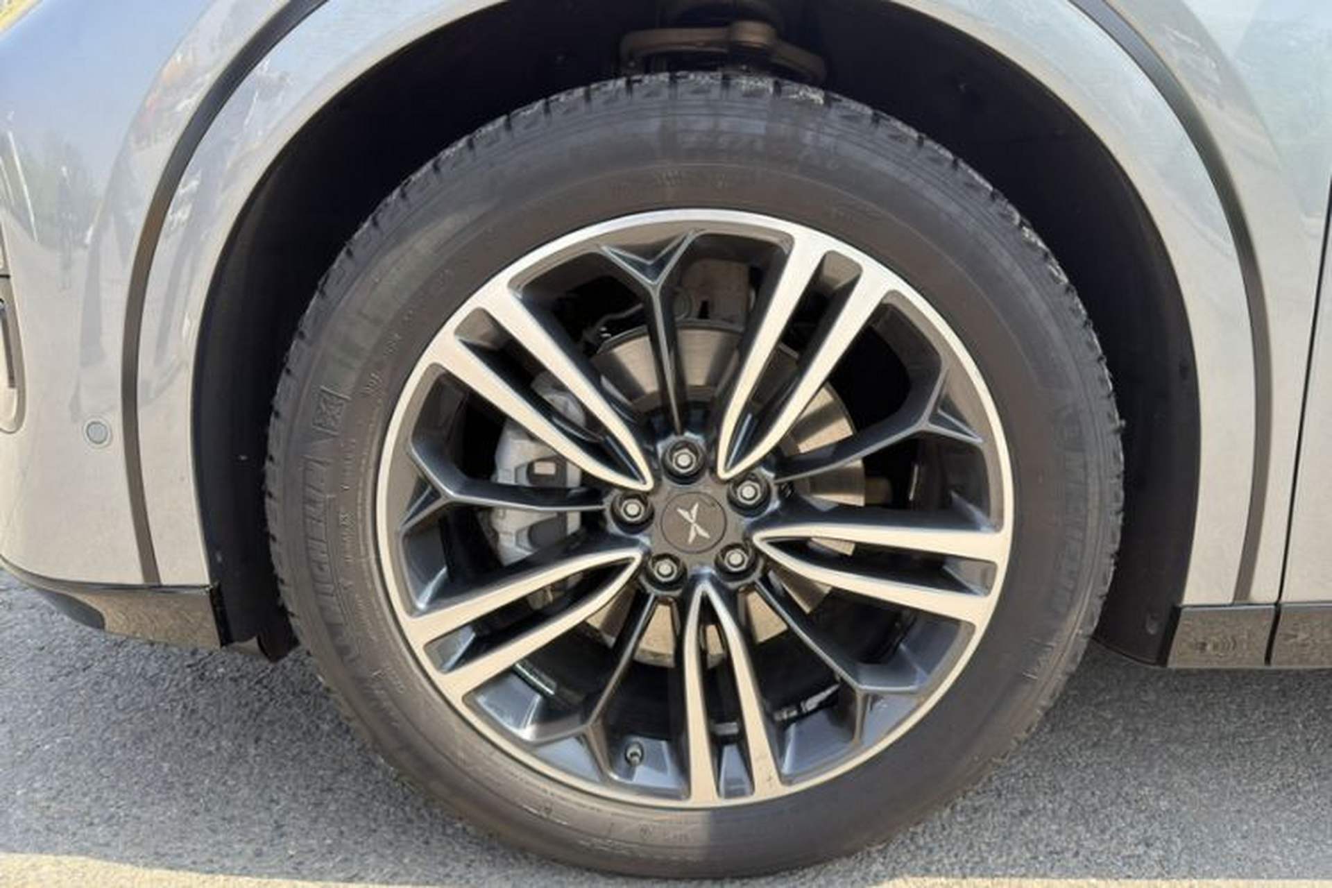 Used XPeng G6 2023 580 Long-Range Pro Exterior 7