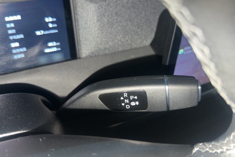 Used XPeng G6 2023 580 Long-Range Pro Gear Lever