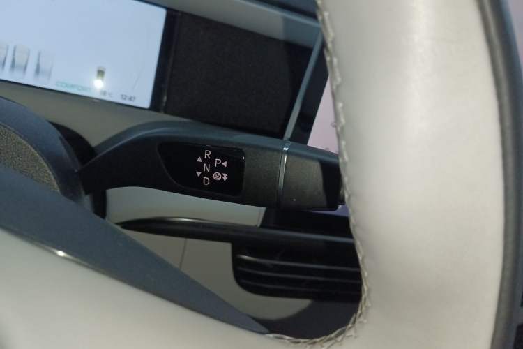 Used XPeng G6 2023 580 Long-Range Max Gear Lever