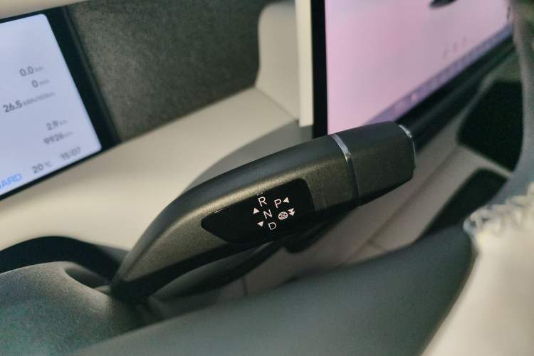 Used XPeng G6 2023 700 Four-Wheel Drive Performance Max Gear Lever