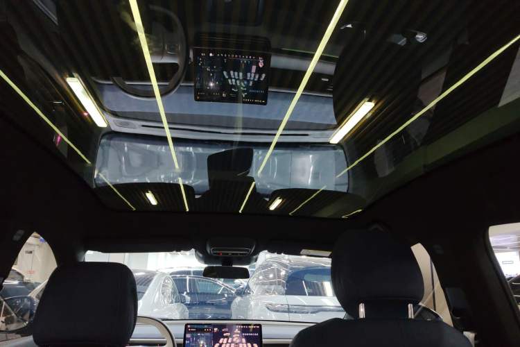Used XPeng G6 2023 580 Long-Range Max Headliner
