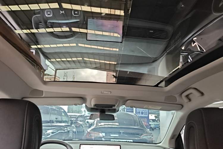 Used XPeng G6 2023 580 Long-Range Max Headliner