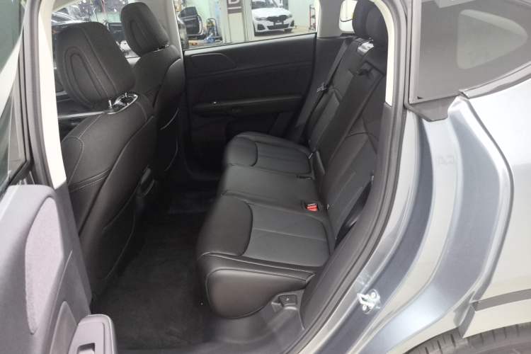 Used XPeng G6 2023 580 Long-Range Max Interior 1