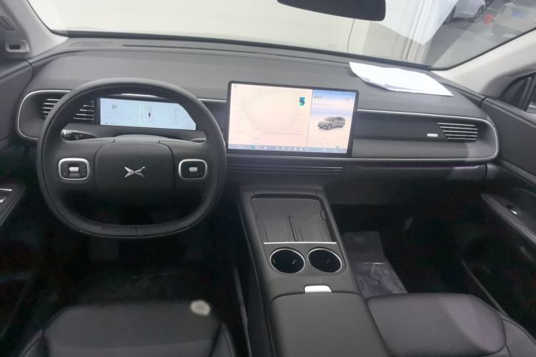 Used XPeng G6 2023 580 Long-Range Max Interior 3