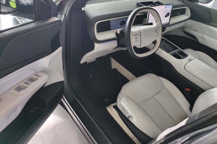 Used XPeng G6 2023 580 Long-Range Max Interior 3
