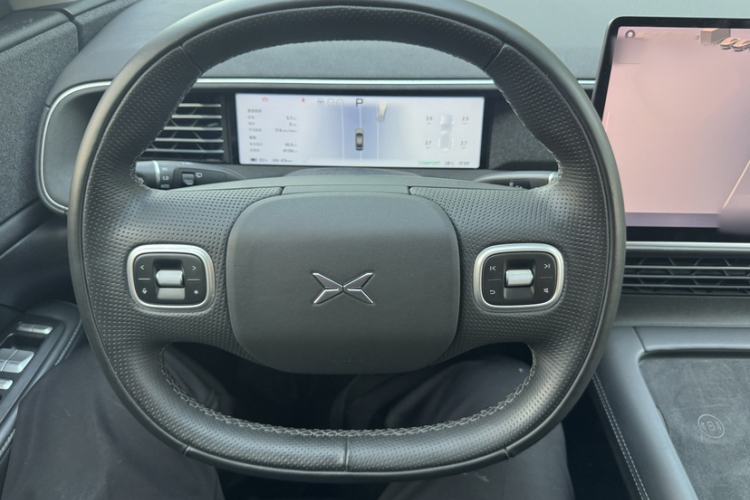 Used XPeng G6 2023 580 Long-Range Pro Interior 3