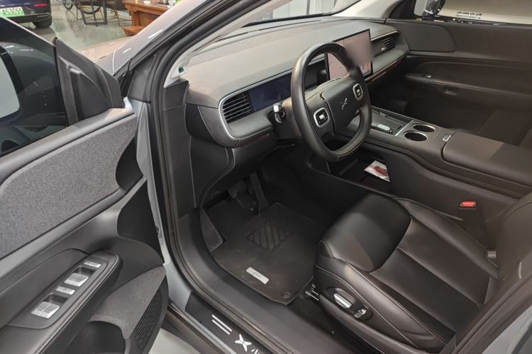 Used XPeng G6 2023 755 Ultra-Long Range Pro Interior 3