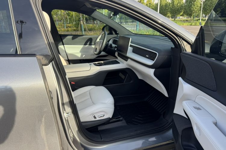 Used XPeng G6 2023 755 Ultra-Long Range Max Interior 5