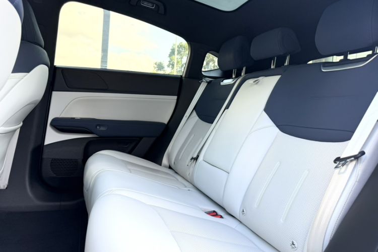 Used XPeng G6 2023 700 Four-Wheel Drive Performance Max Interior 5