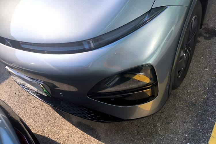 Used XPeng G6 2023 755 Ultra-Long Range Pro Left Front Headlight