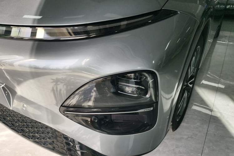 Used XPeng G6 2023 580 Long-Range Max Left Front Headlight