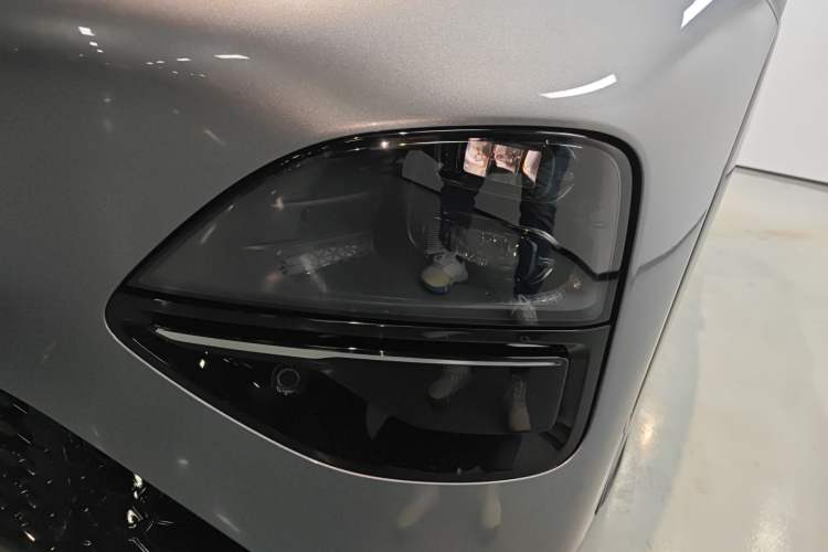 Used XPeng G6 2023 755 Ultra-Long Range Pro Left Front Headlight