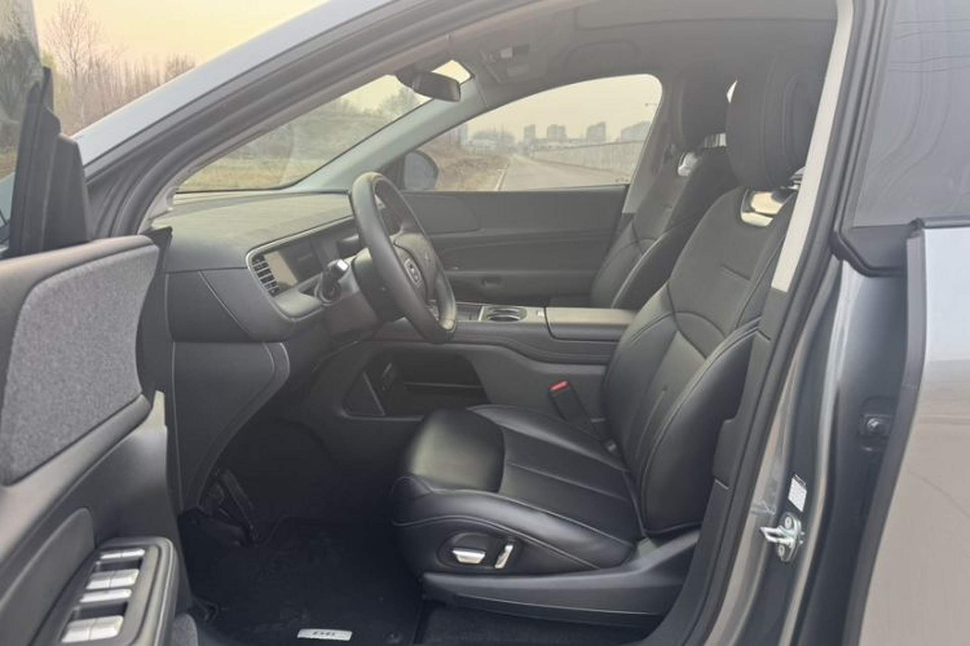 Used XPeng G6 2023 580 Long-Range Pro Left Front Seat