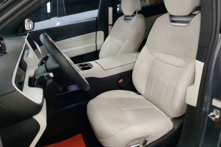 Used XPeng G6 2023 580 Long-Range Pro Left Front Seat
