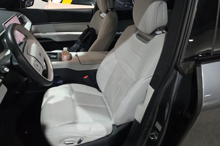 Used XPeng G6 2023 755 Ultra-Long Range Pro Left Front Seat
