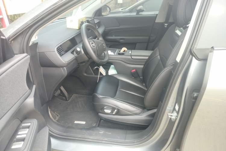 Used XPeng G6 2023 755 Ultra-Long Range Pro Left Front Seat