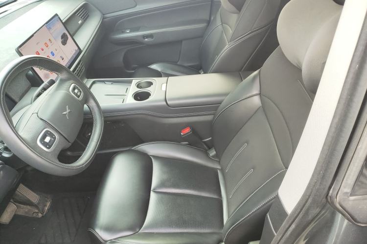 Used XPeng G6 2023 580 Long-Range Pro Left Front Seat